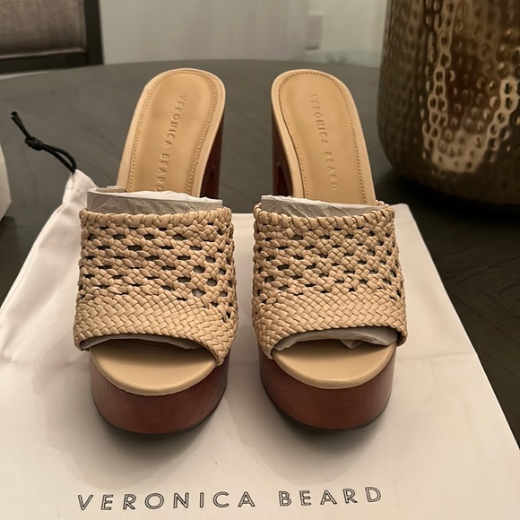 VERONICA BEARD GUADALUPE CLOG SANDAL - Picture 6 of 16